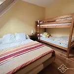 Maison 10 Personnes En Vallee D'ossau, 2 Wc, 2 Salles De Bain * Gere-Belesten