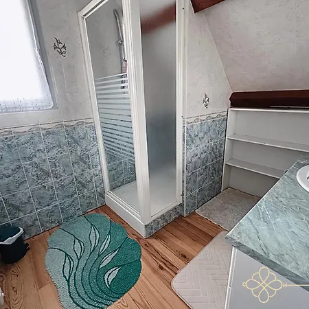 Maison 10 Personnes En Vallee D'ossau, 2 Wc, 2 Salles De Bain * Gere-Belesten